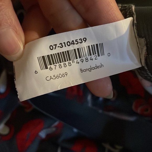 2/$10 Men’s Heart Boxer Briefs - Picture 4 of 4